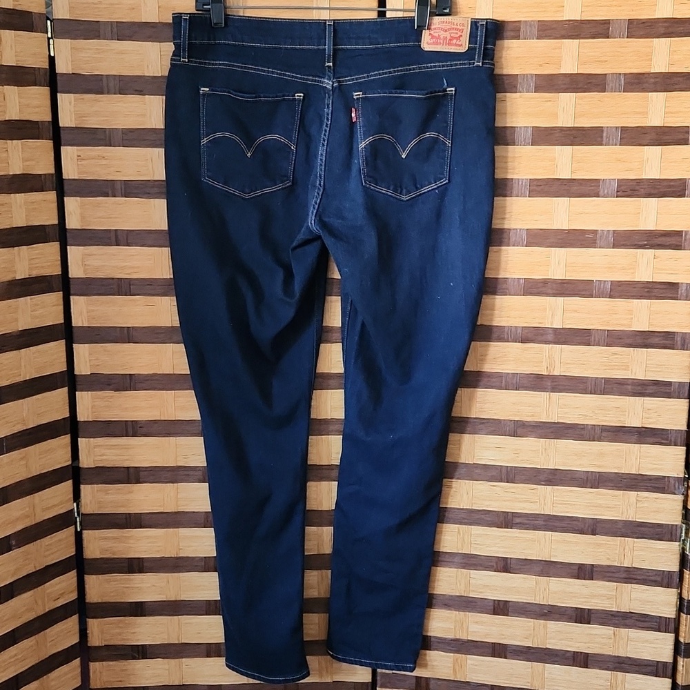 Levis 711 Sz 33/30 Skinny Jeans